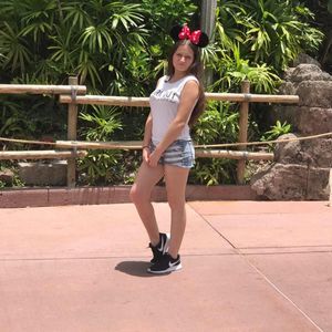 Meet your Posher, Ester abigail