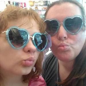 Meet your Posher, Kaila