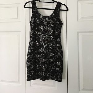 Black dress. Size medium