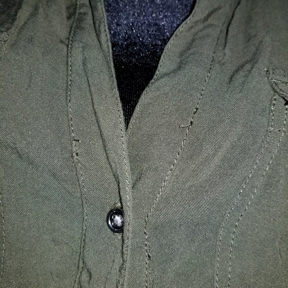 EXPRESS Soft Button Down Long Sleeve Shirt Blouse - Picture 4 of 8