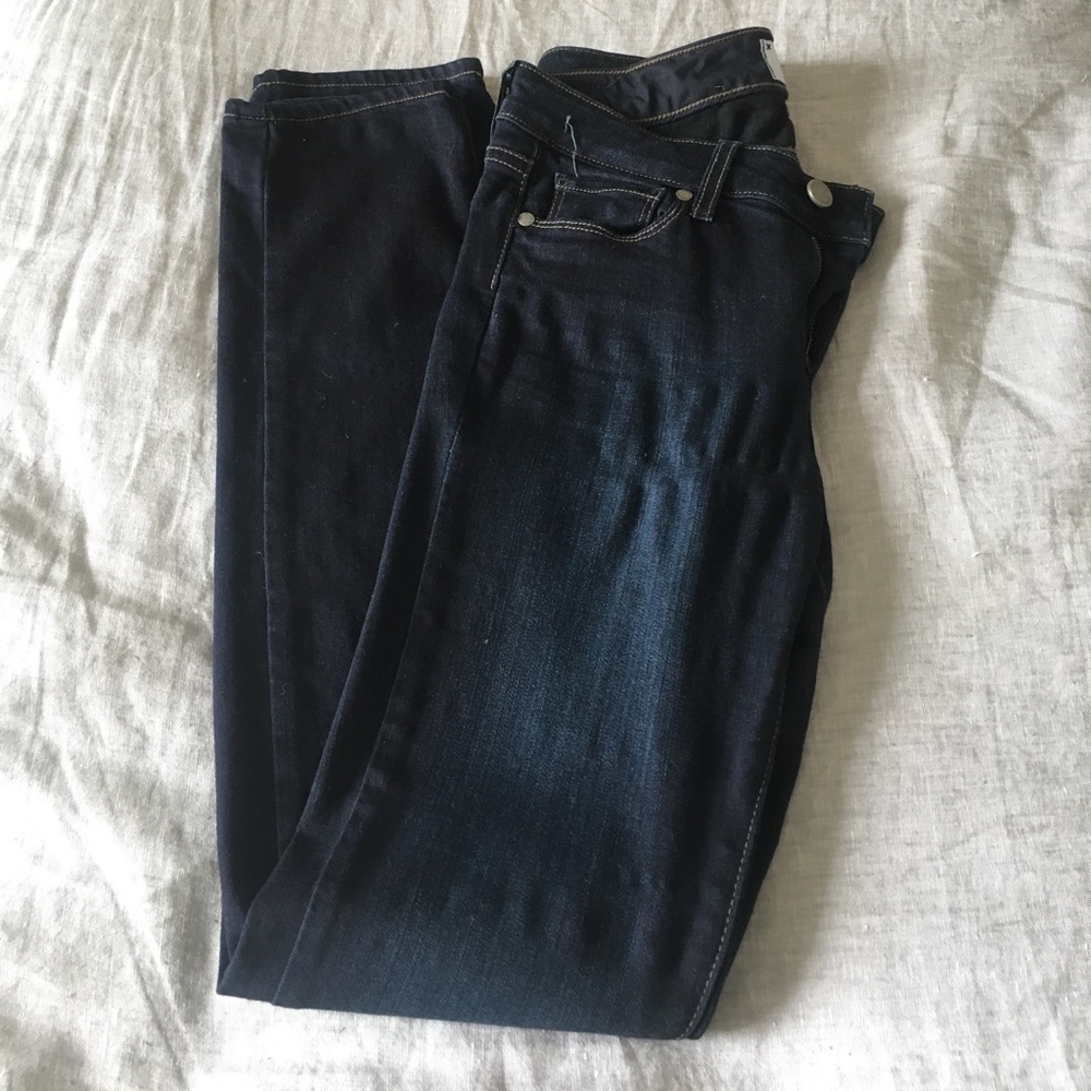 Paige dark wash skyline skinny jeans