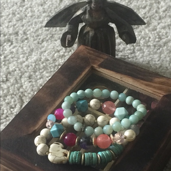 Beautiful set of three bracelets handmade - Picture 6 of 8