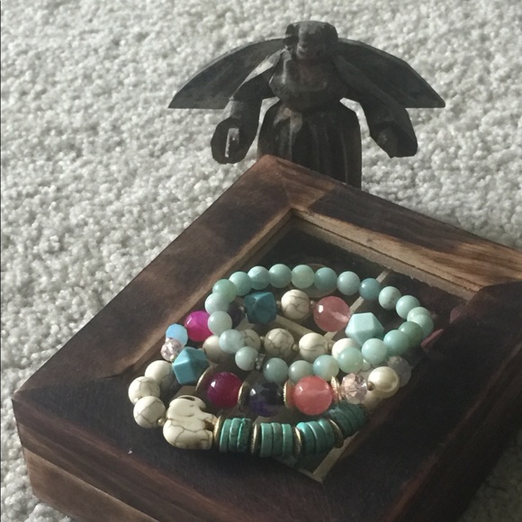 Beautiful set of three bracelets handmade - Picture 7 of 8