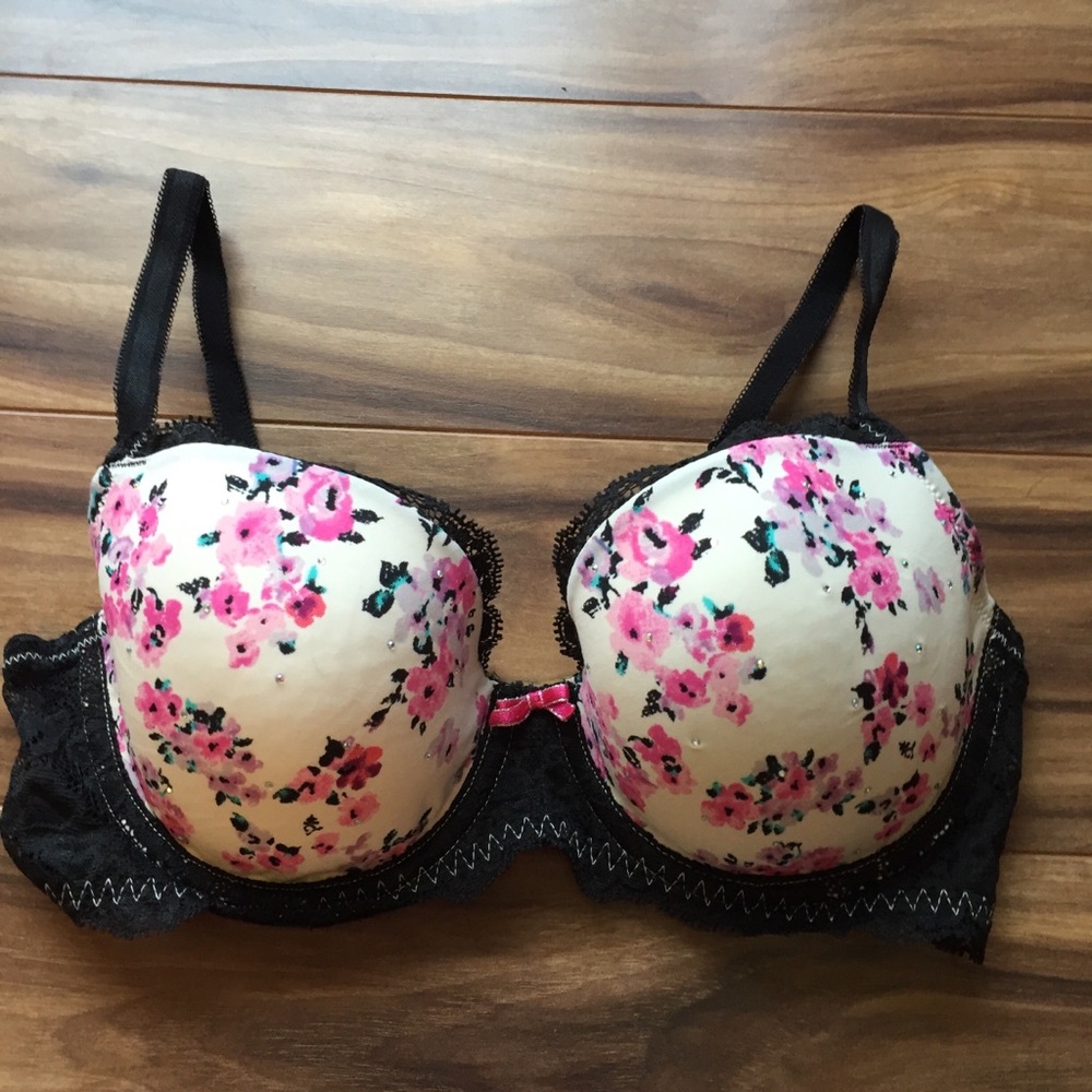Victoria's Secret Dream Angels lined Demi bra 32D
