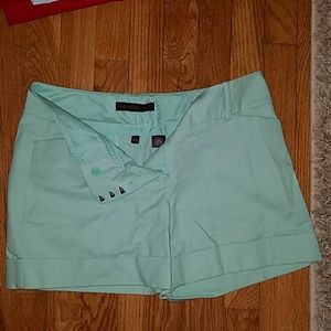 The Limited Mint Short