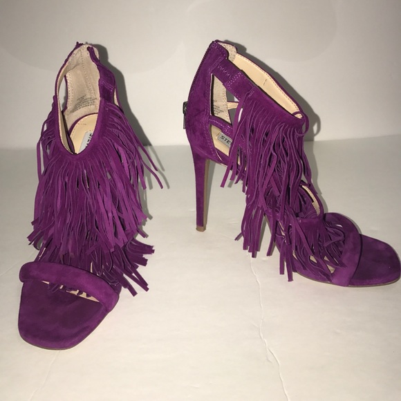 Steve Madden fringe magenta heels