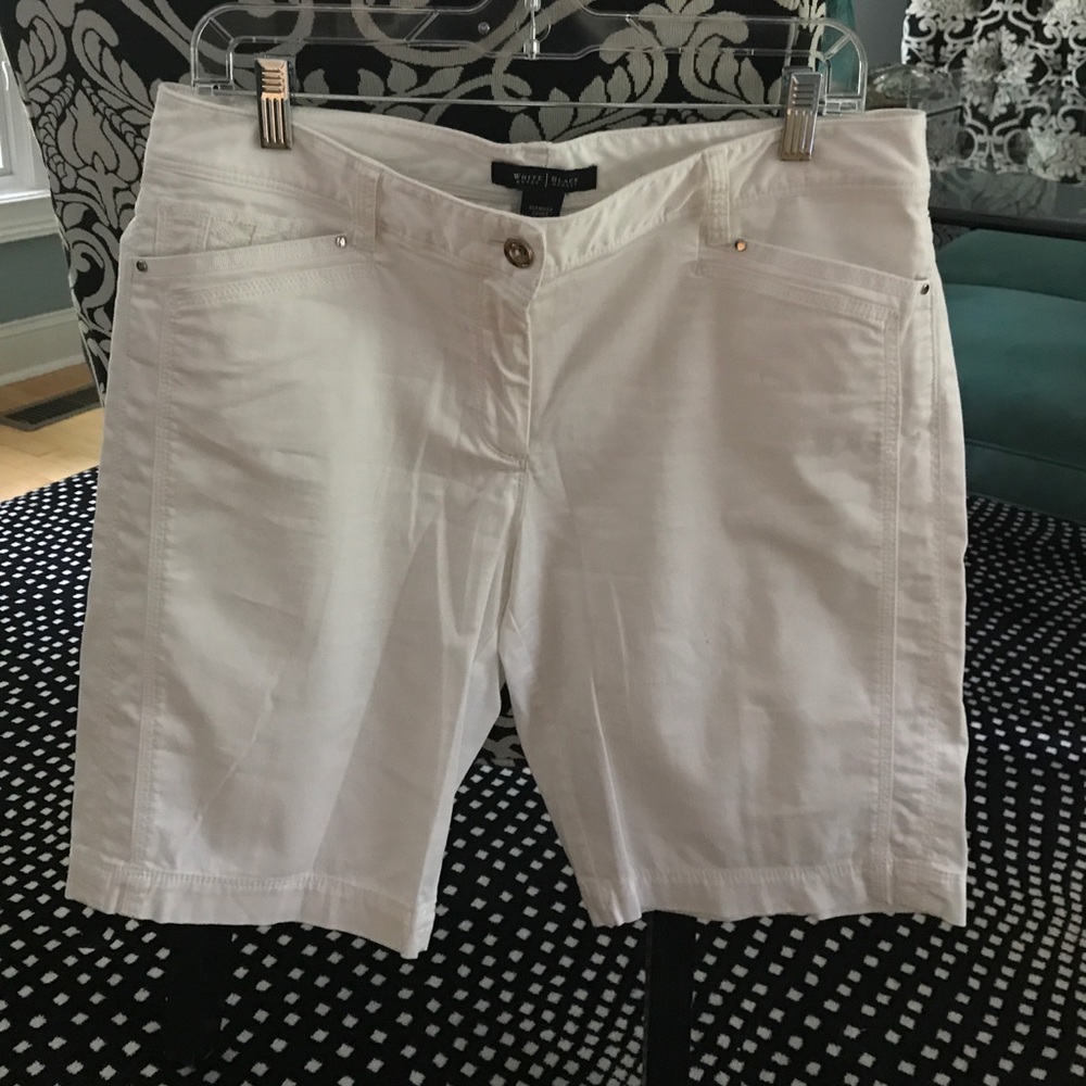 WhiteHouse Black Market Bermuda shorts