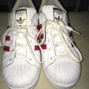 Red and white Superstar