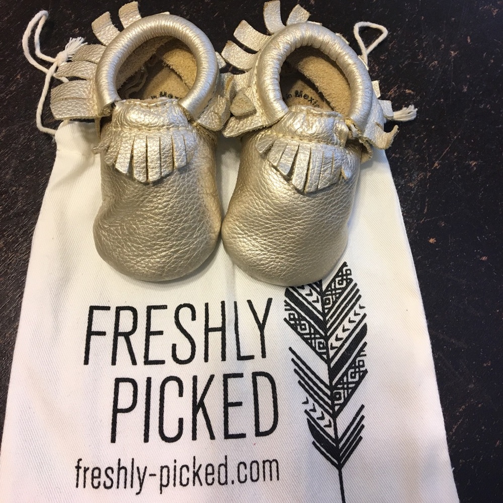 Baby shoes