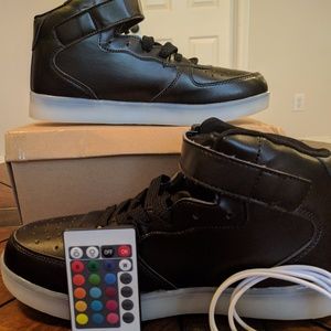 BNIB Black High top light up shoes