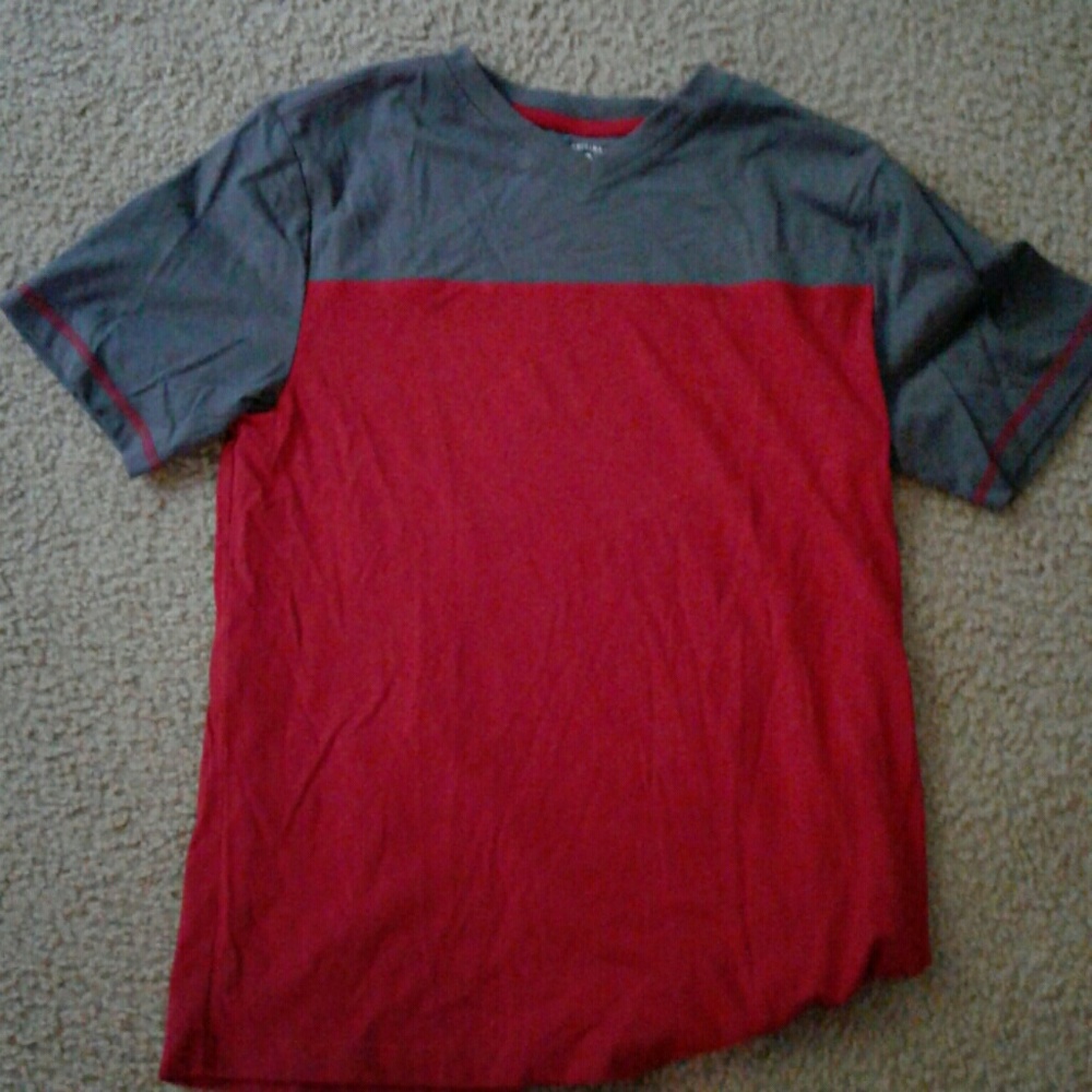 Black/Red kids t-shirt size L