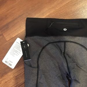 Brand new Lululemon Speed Tight V leggings: size 6
