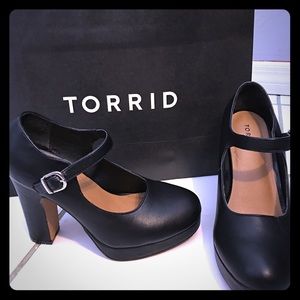 Size 9 Black Torrid Mary-Janes