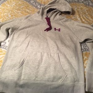Under Armour sweatshirt