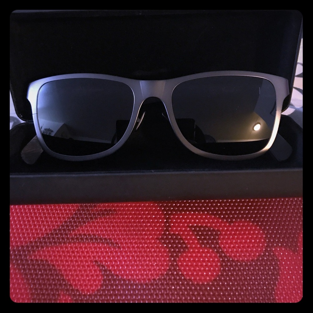 Shwood handcrafted sunglasses