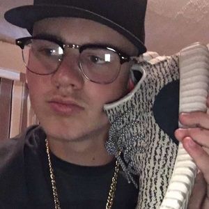 Meet your Posher, Jon