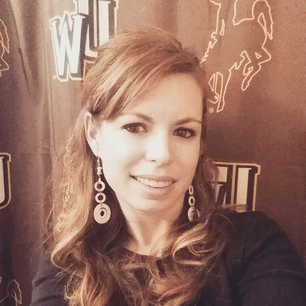 Meet your Posher, Cristina