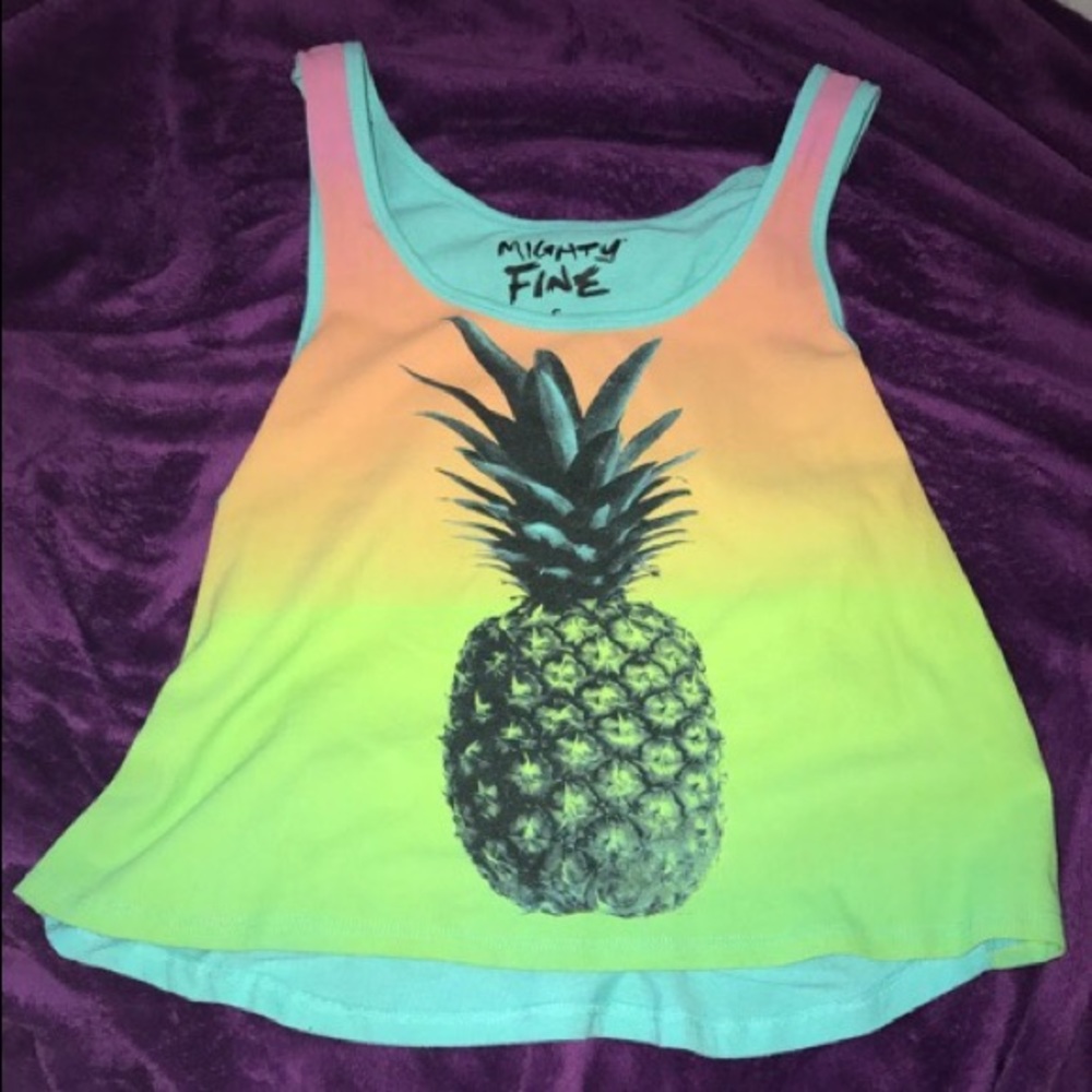 Ombré pineapple cropped tank