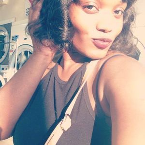 Meet your Posher, Jaye