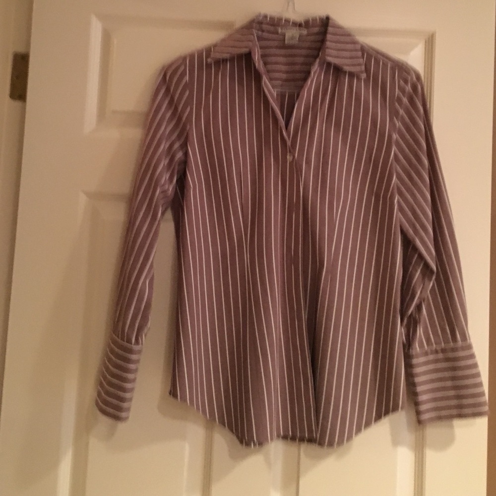 Great suiting shirt or with cropped pants