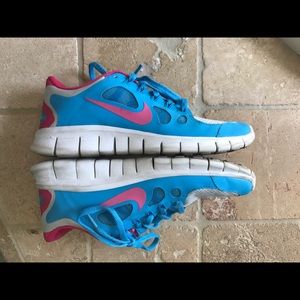 Women's Nike Frees