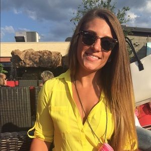 Meet your Posher, Melony