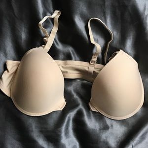 Clip open bra 38C (new)