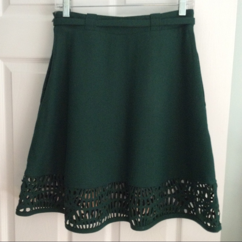 ✨HP✨ NWOT Susana Monaco Naomi Laser Cut Hem Skirt - Picture 4 of 7