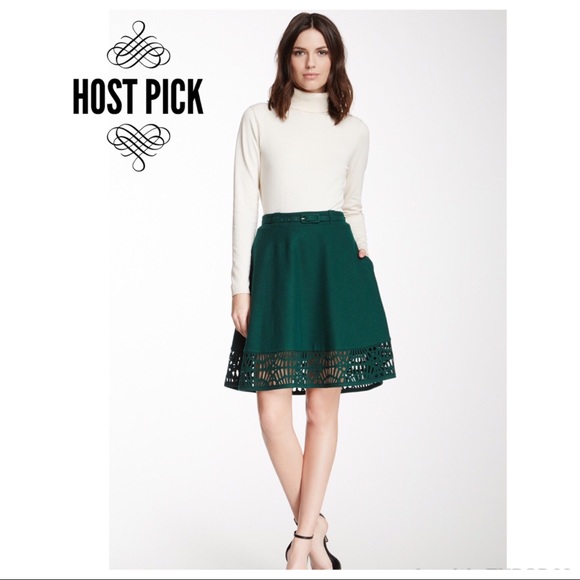 ✨HP✨ NWOT Susana Monaco Naomi Laser Cut Hem Skirt - Picture 2 of 7
