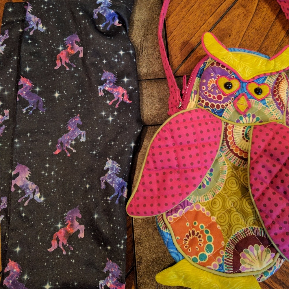 GUC girls leggings and owl purse lot