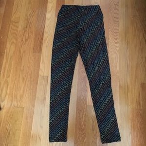❤️ Lularoe Tween Leggings ❤️ !!!