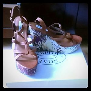 Steve Madden Strappy Wedges