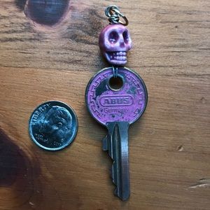 Germany Key Pendant w/ Skull Top