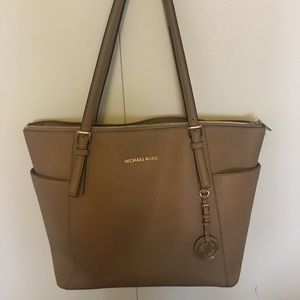 Michael Kors Large Saffiano leather tote