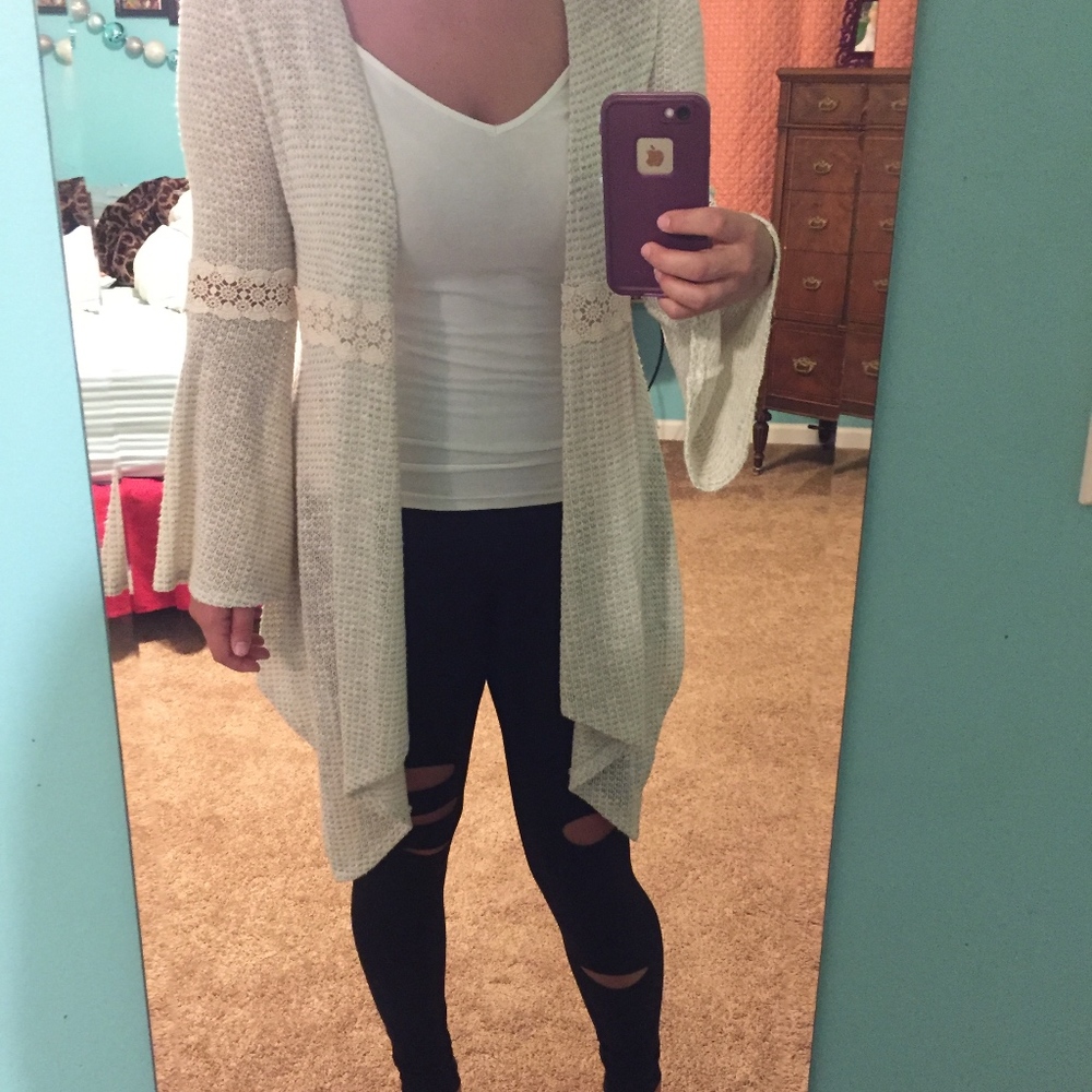 Light Flowy Sweater