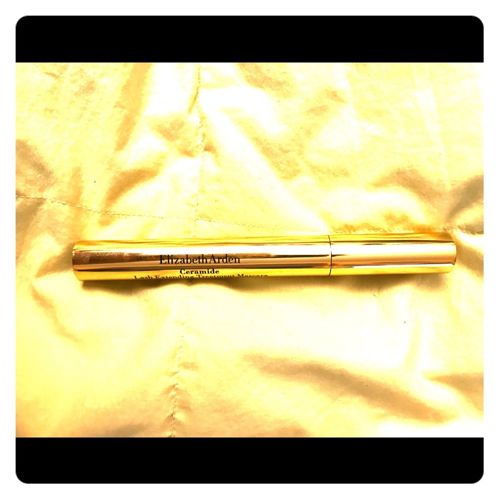ELIZABETH ARDEN -Ceramic mascara