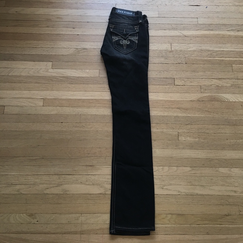 Never worn Rock Revival straight leg jeans size 26