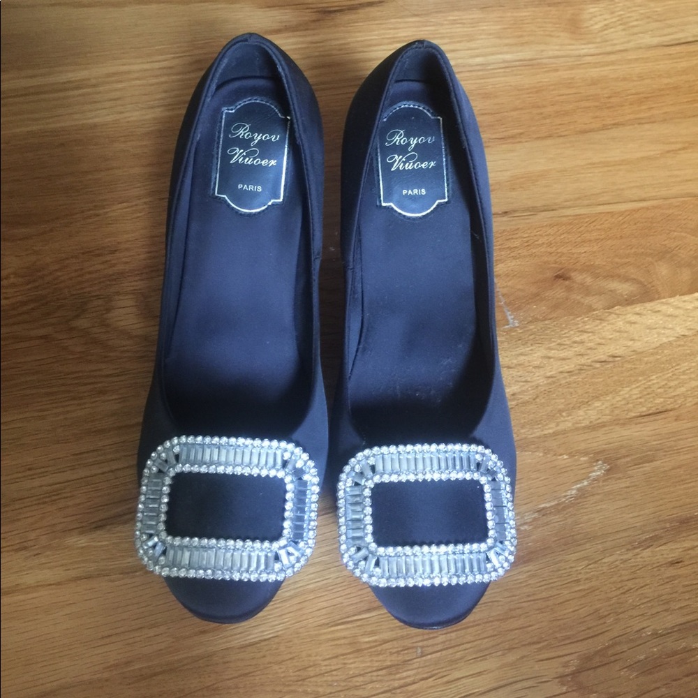 Brand new black heels