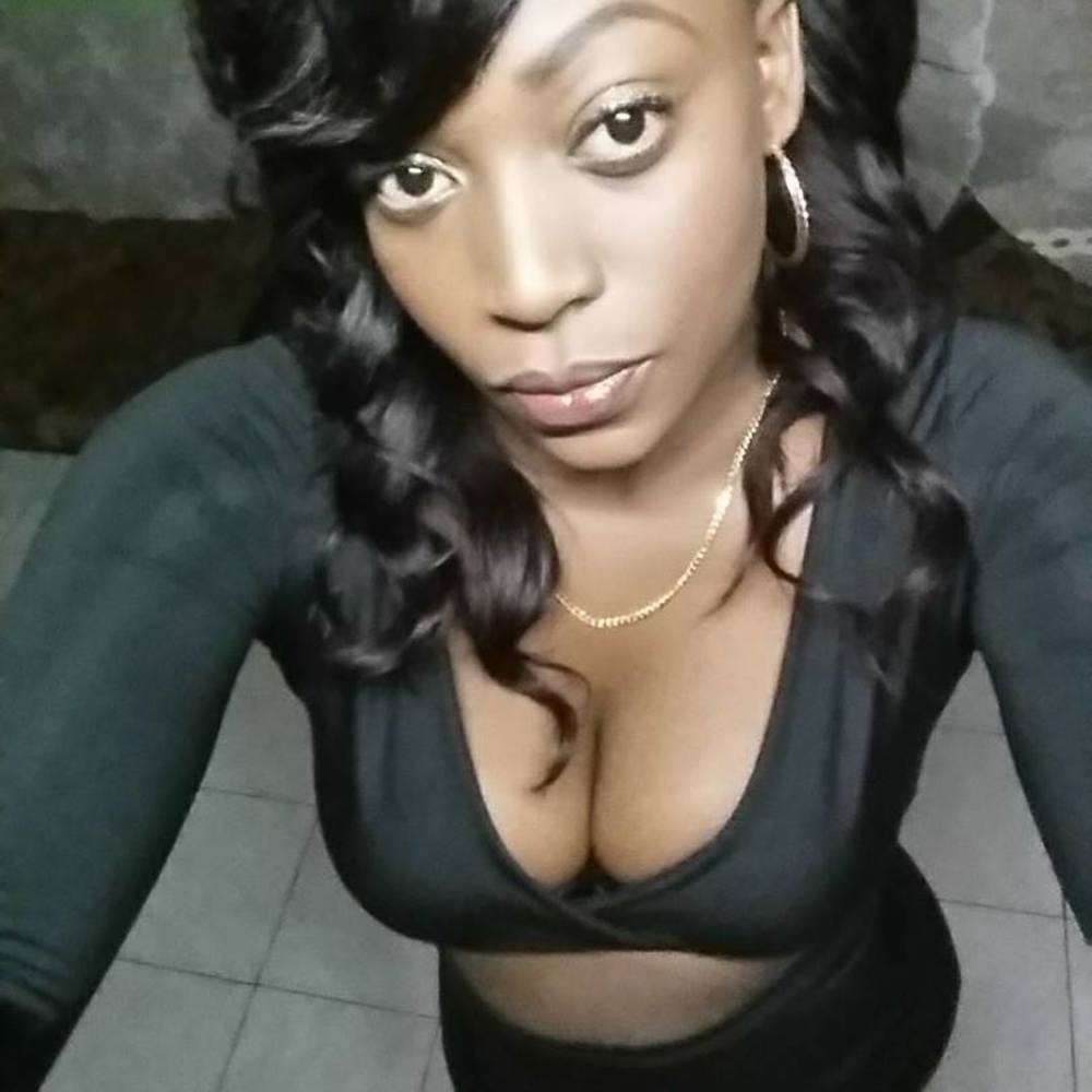 Meet your Posher, Shontau