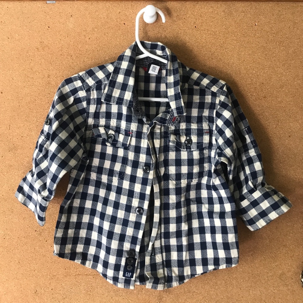 Boys  long sleeve button down shirt