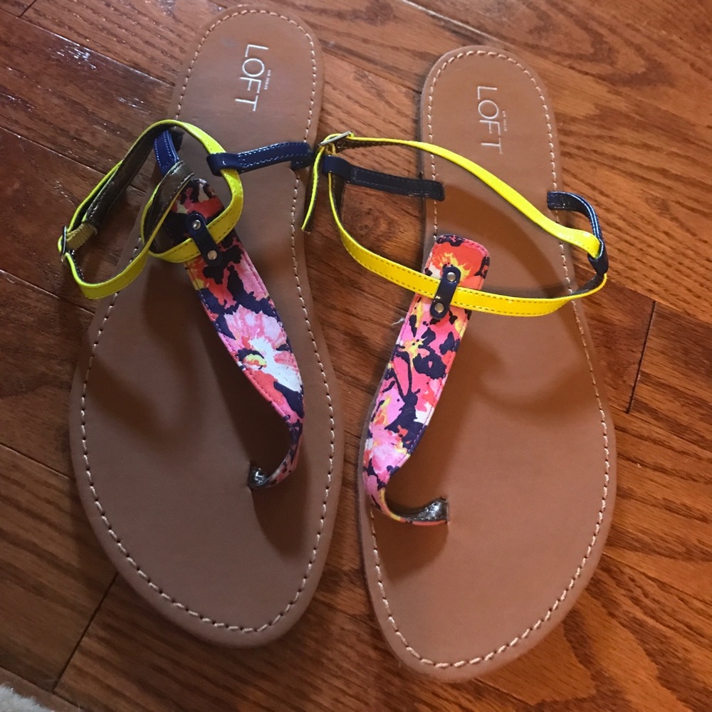 Loft sandals