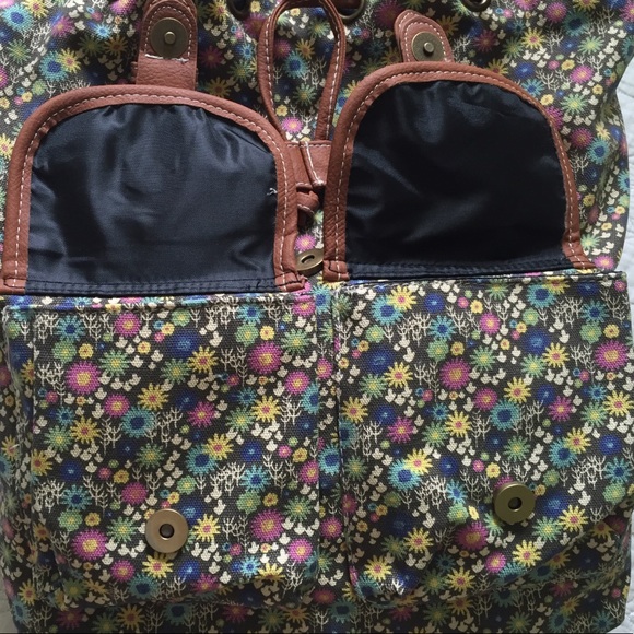 NWT Backpack Purse Cute Mushroom Floral Vegan - Picture 4 of 8