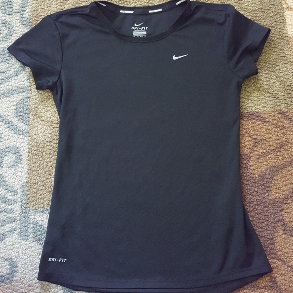 Nike dri-fit tshirt