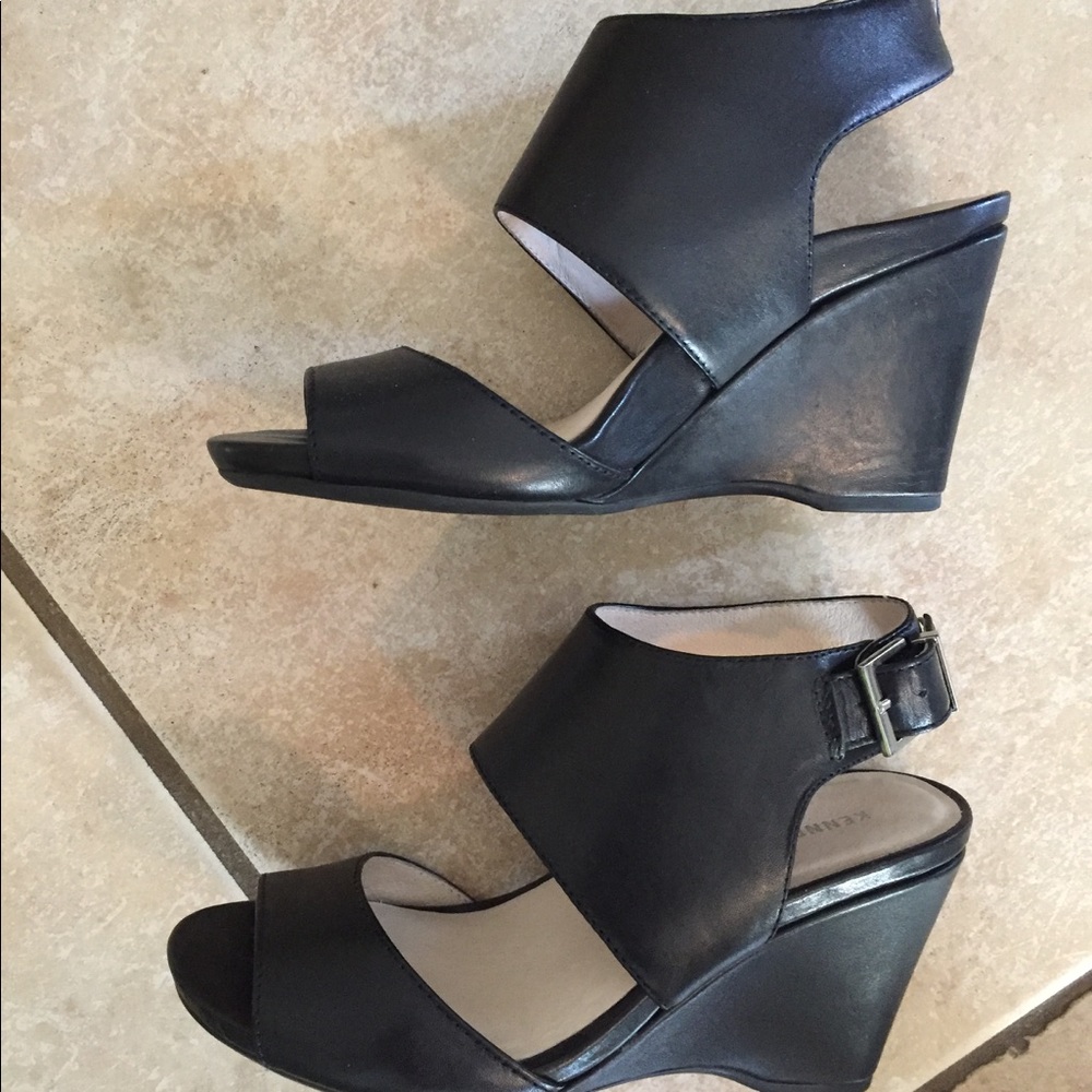 Women's Kenneth Cole Shoes Sz 6.5