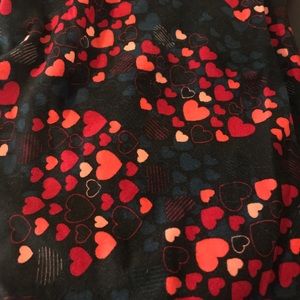 LuLaRoe Heart Leggings - OS
