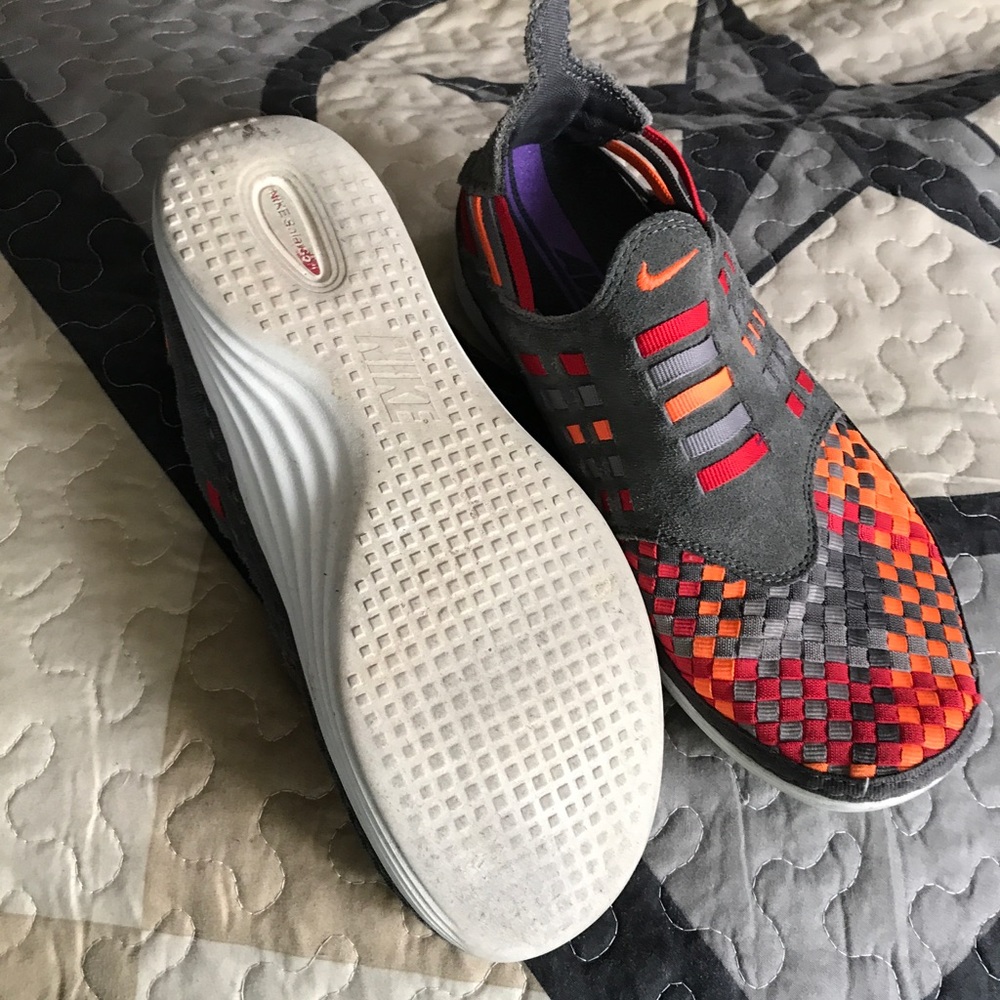 Lady's shoes