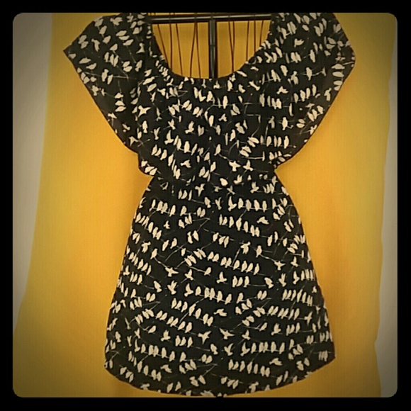 White Dove Off the shoulder Dress - Picture 1 of 4