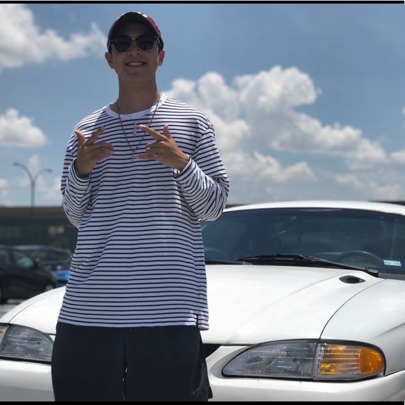 Meet your Posher, Erik - Picture 1 of 1