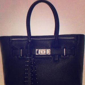 Vince Camuto bag