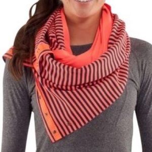 Lululemon Vinyasa infinity scarf